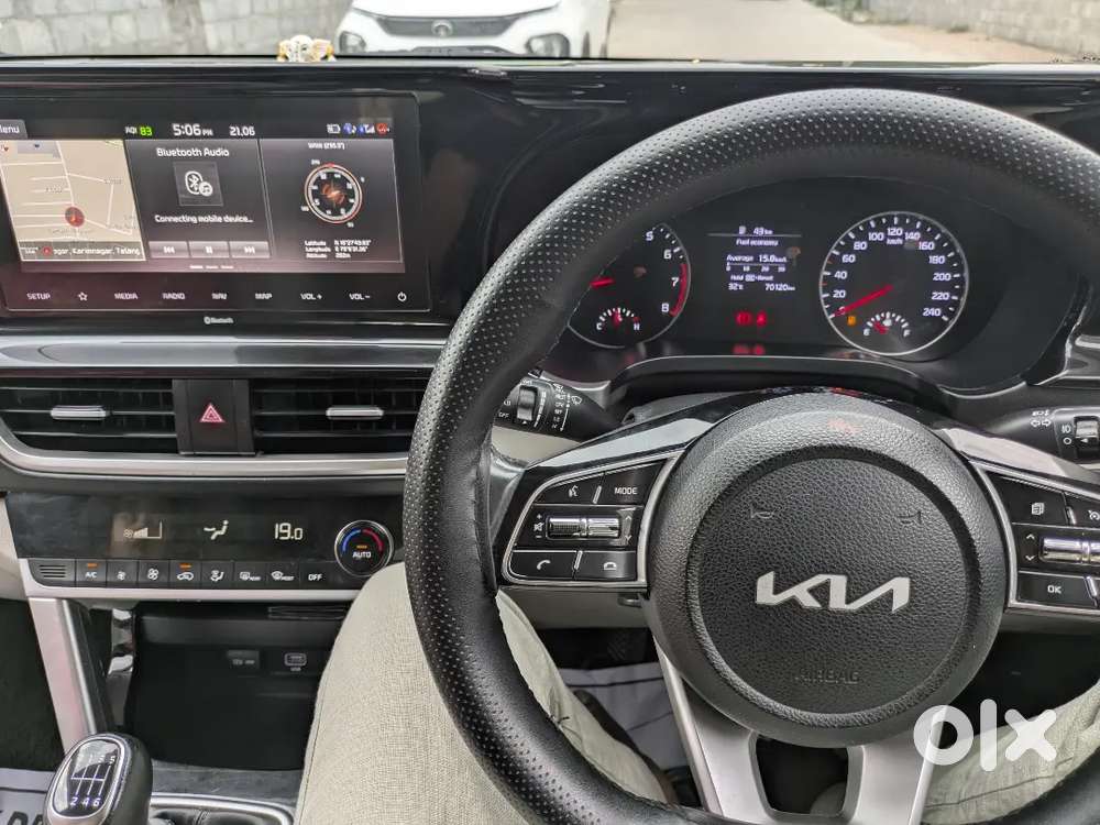 Kia Seltos 2023 Petrol Well Maintained