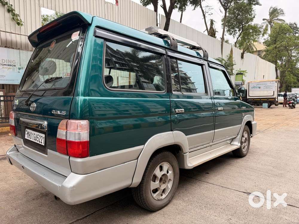 Toyota Qualis Rs E2 Petrol, 2002, Petrol