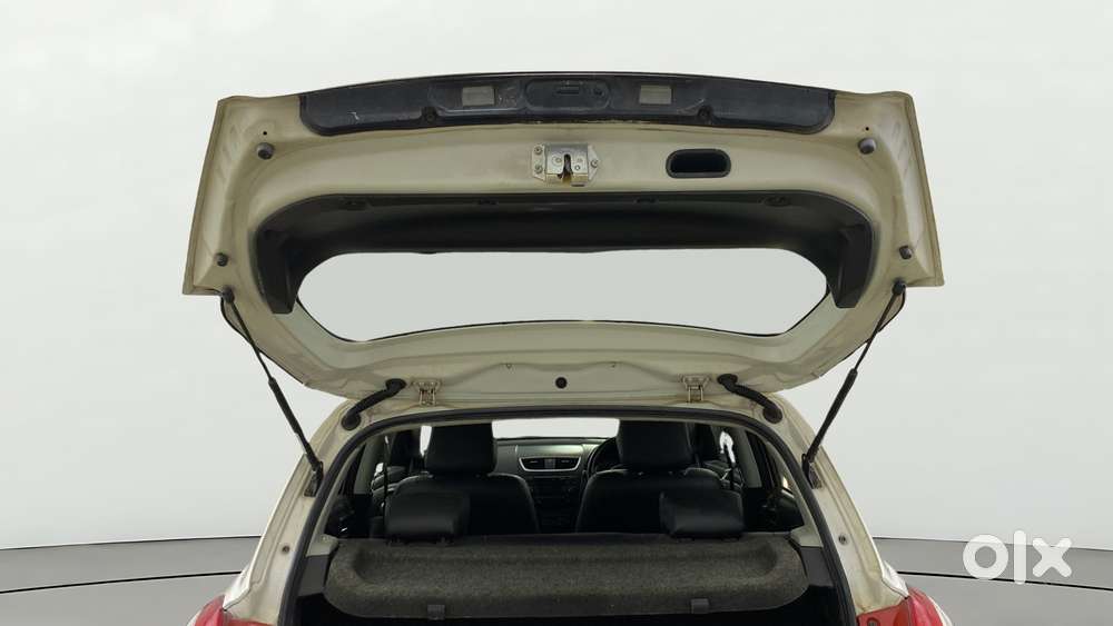 Maruti Suzuki Swift Zxi, 2014, Petrol