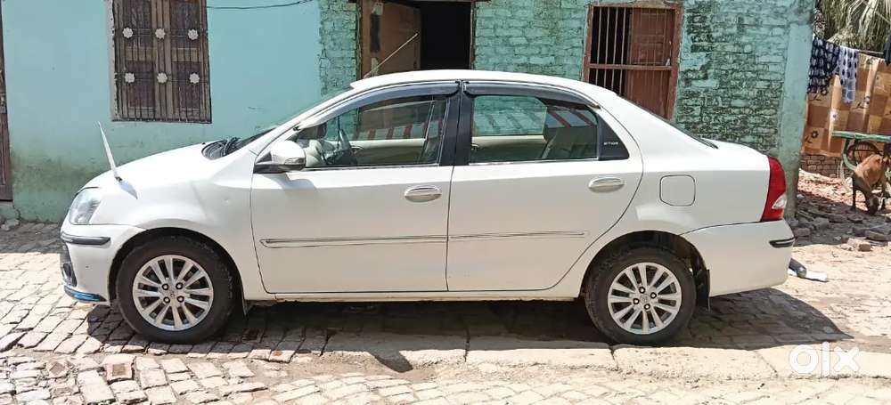 Toyota Etios Full Top 2019 Diesel 120000 Km Driven