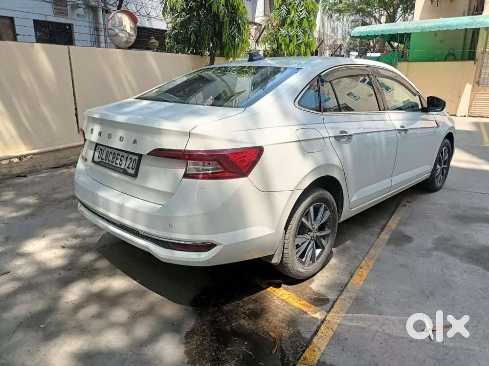 Skoda Slavia Petrol Well Maintained & Full Company Service History