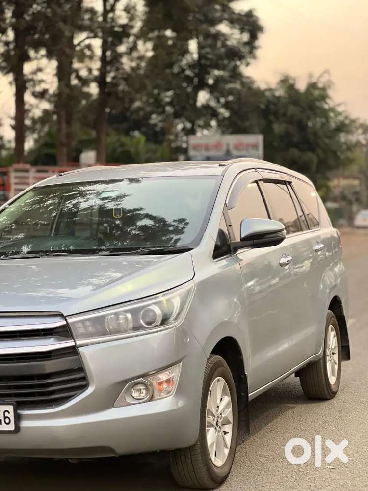 Innova Crysta Deisel Manual V Model
