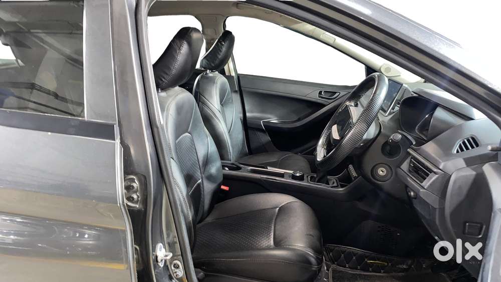 Tata Nexon Smart 1.2 Revotron Petrol 5 Mt, 2024, Petrol