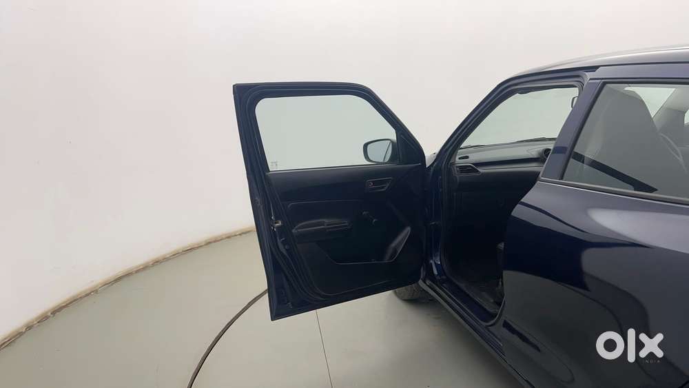 Maruti Suzuki Swift 1.3 Lxi, 2018, Petrol