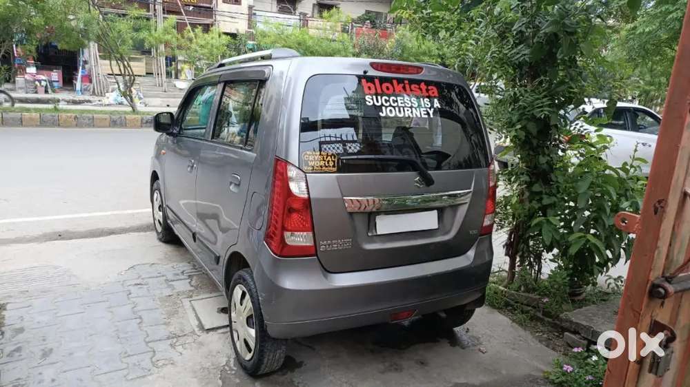 Good Condition Selling Because We Are Shifting