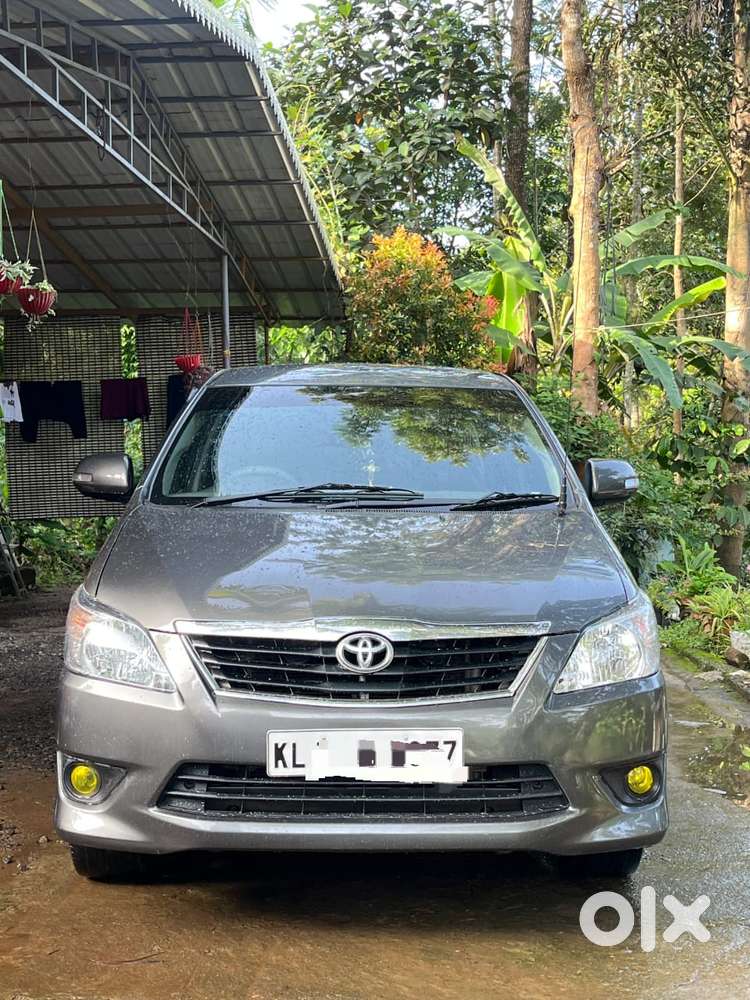 Toyota Innova 2.5 V 7 Str, 2013, Diesel
