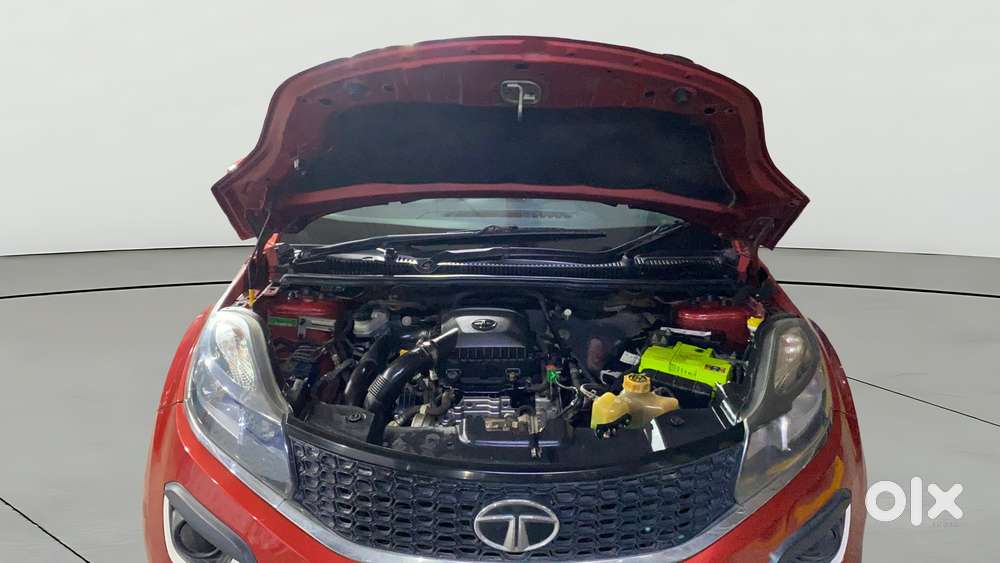 Tata Nexon 1.2 Revotron Xm, 2018, Petrol