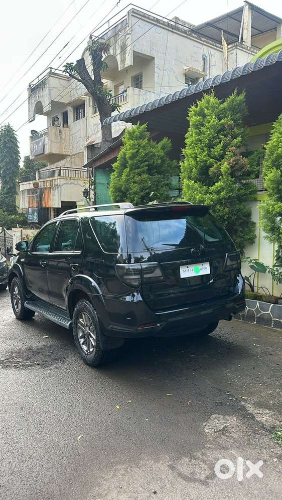Toyota Fortuner Diesel 2012