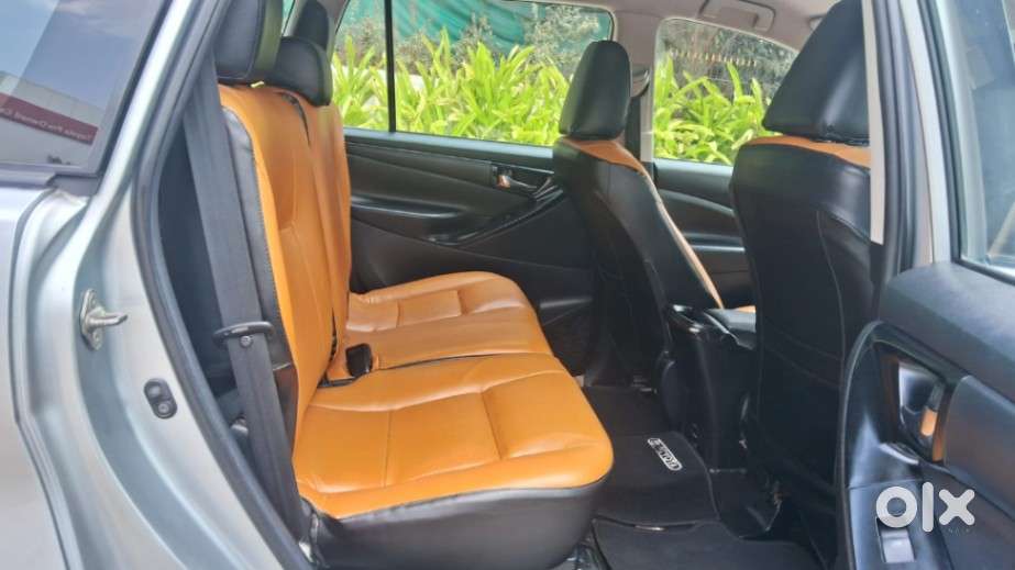 Toyota Innova Crysta 2.4 G Mt 7 Str, 2017, Diesel