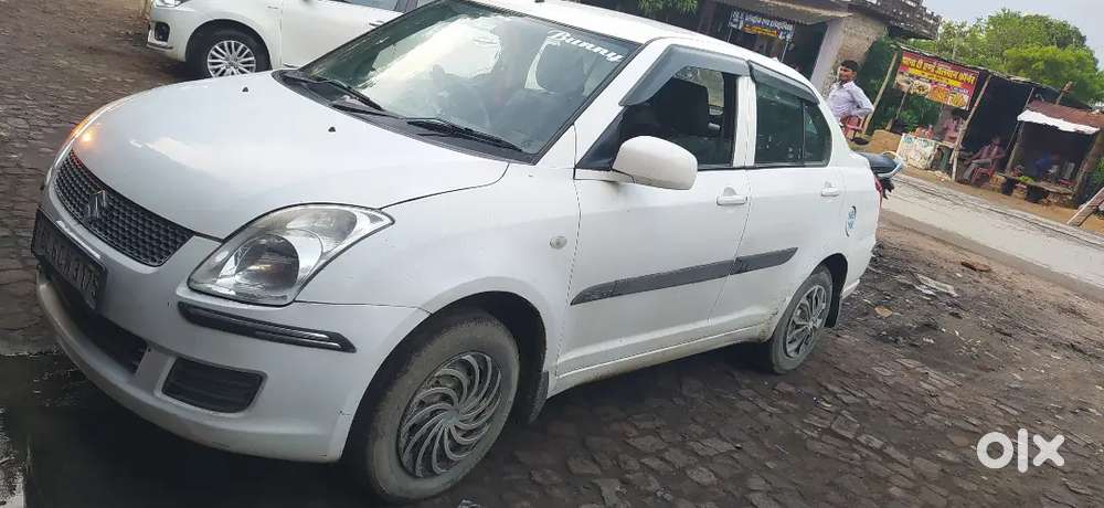 Maruti Suzuki Swift Dzire 2013 Diesel 70000 Km Driven