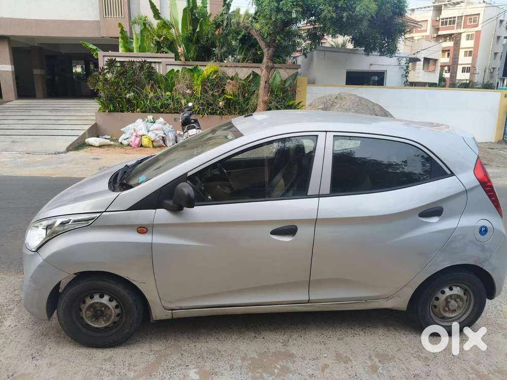 Hyundai Eon Era +, 2017, Petrol