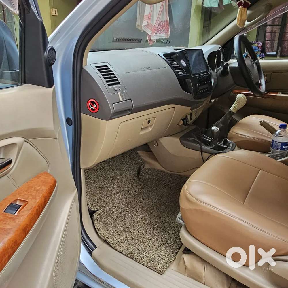 Toyota Fortuner 2009 Diesel Manual