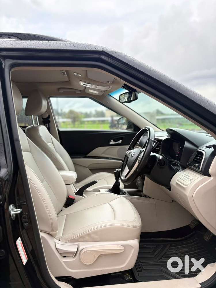 Mahindra Xuv300 W8 Diesel, 2021, Diesel