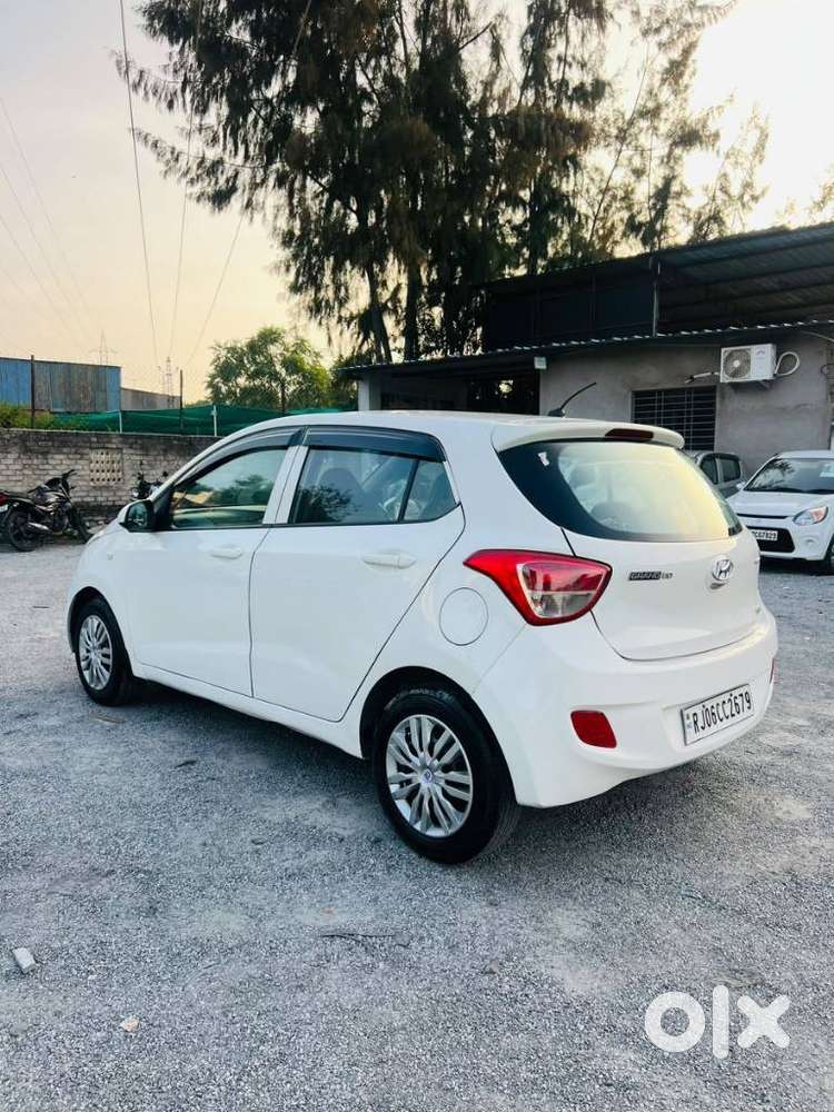 Hyundai Grand I10 Magna, 2015, Petrol