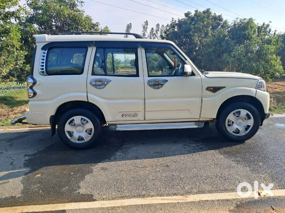 Mahindra Scorpio 2017 Diesel 115000 Km Driven
