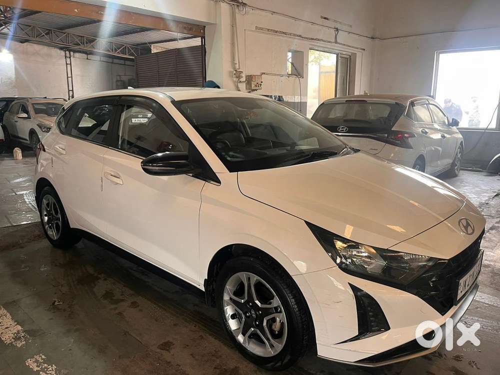 Hyundai I20 2024 Petrol 25000 Km Driven