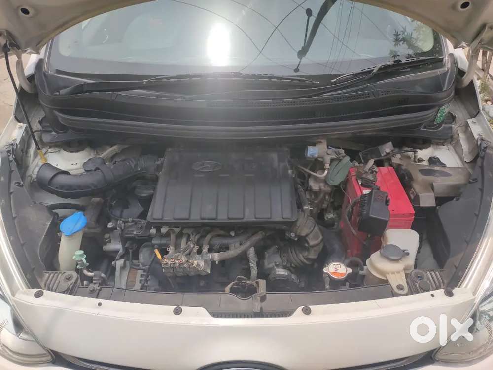 Hyundai Grand I10 2017 Modal Cng On Paper