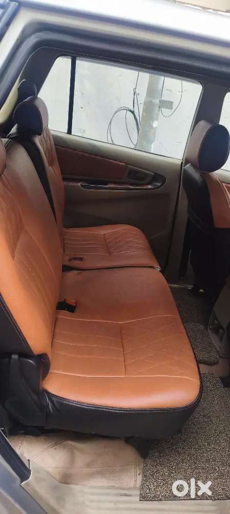 Toyota Innova 2016 Diesel Well Maintained