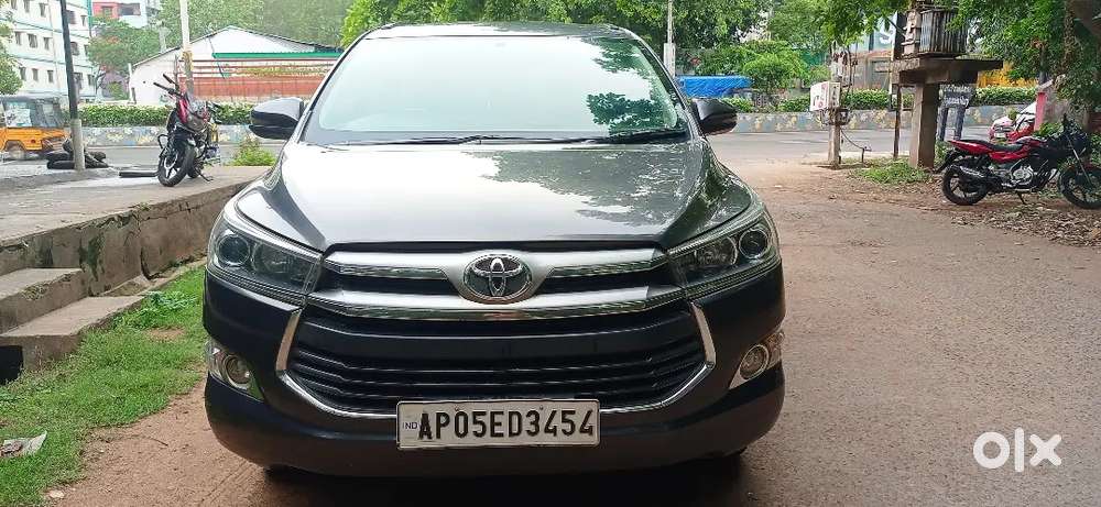 Innova Crysta Used On Single Hand By Professional Engineer