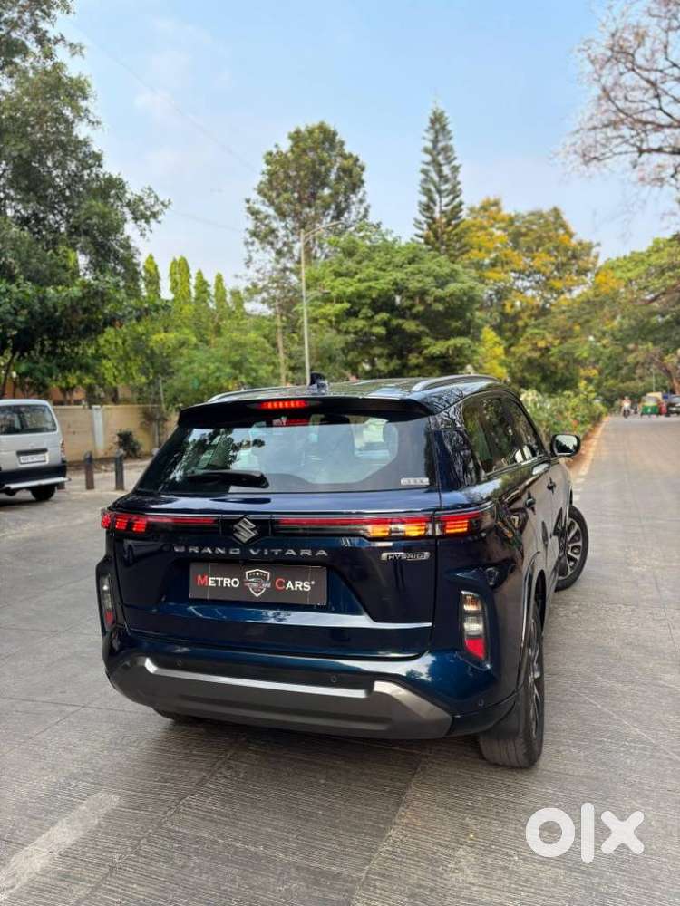 Maruti Suzuki Grand Vitara 1.5 Alpha Smart Hybrid At, 2023, Petrol