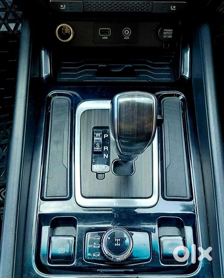 Mahindra Alturas G4, 2019, Diesel