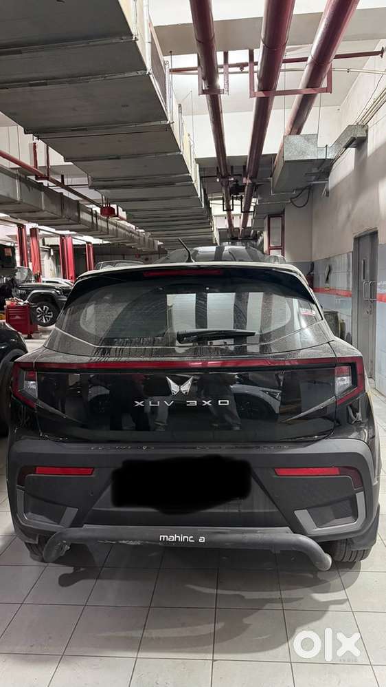 Mahindra Xuv 3xo Petrol 2025