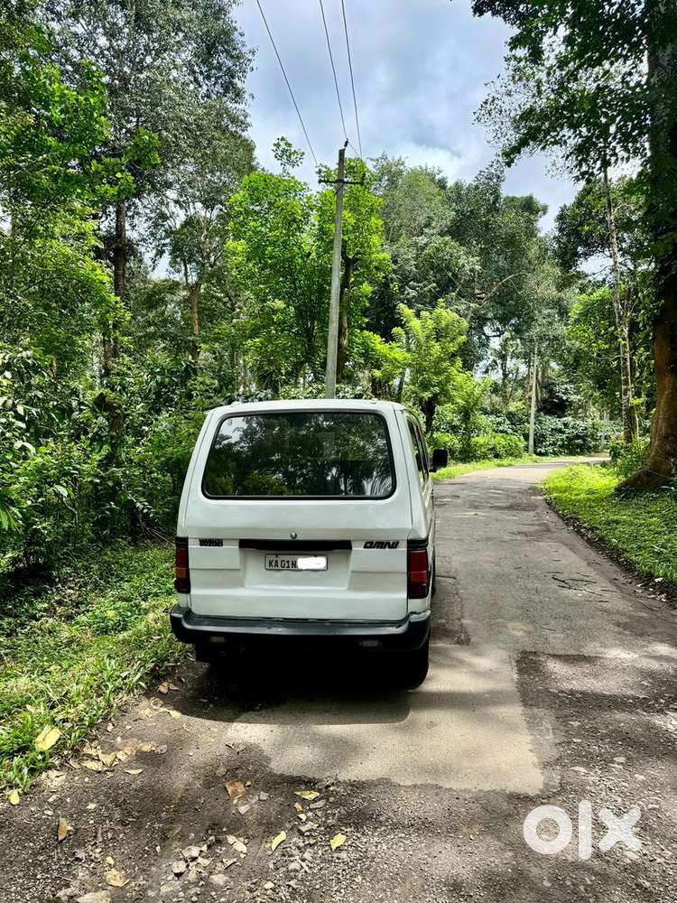 Maruti Suzuki Omni 2013