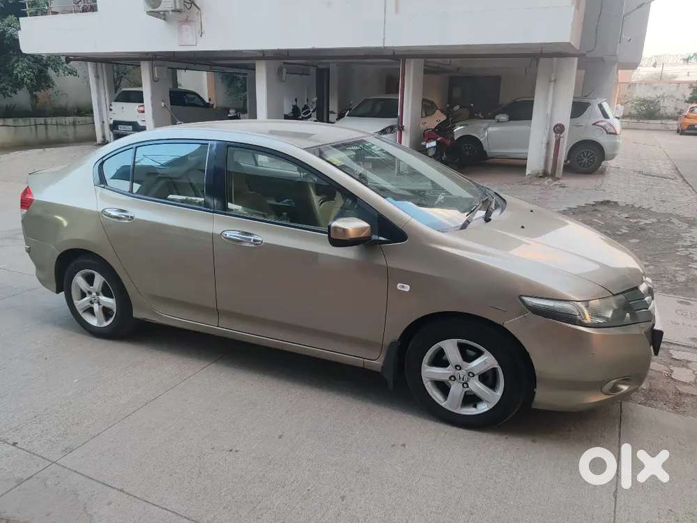 Very Good Condition Honda City Ivtec Automatic