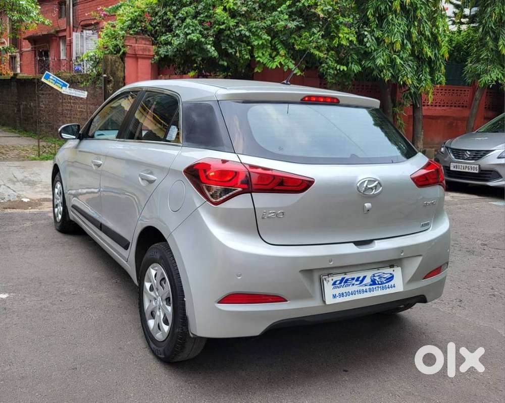 Hyundai Elite I20 Sportz (o) 1.2, 2015, Petrol