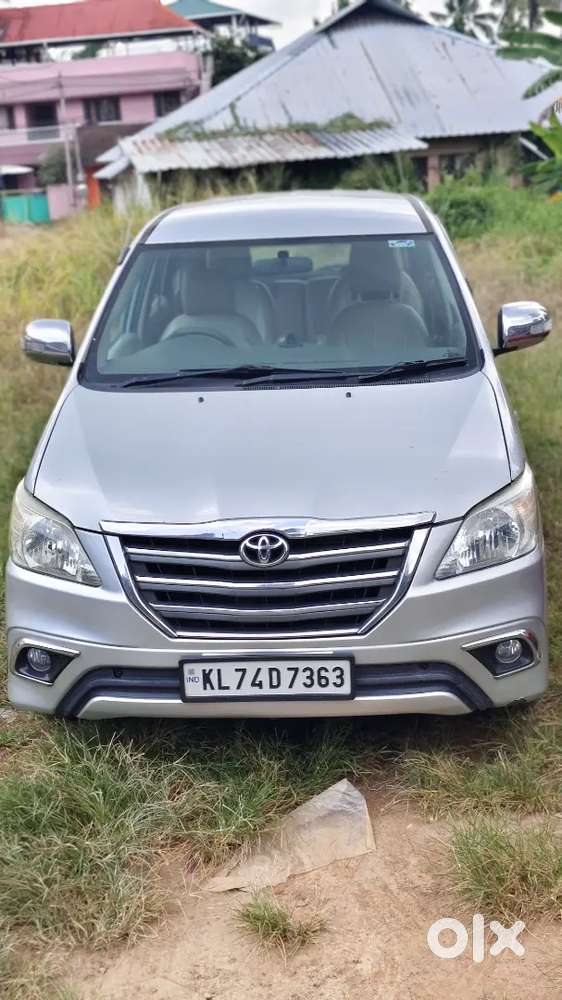 Toyota Innova Diesel 2014 For Urgent Sale