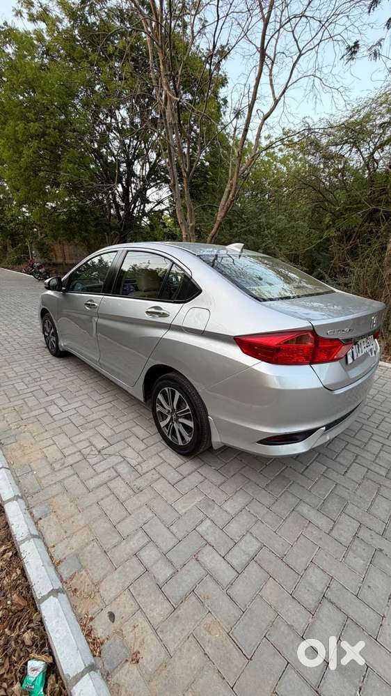 Honda City I-vtec Cvt V, 2017, Petrol