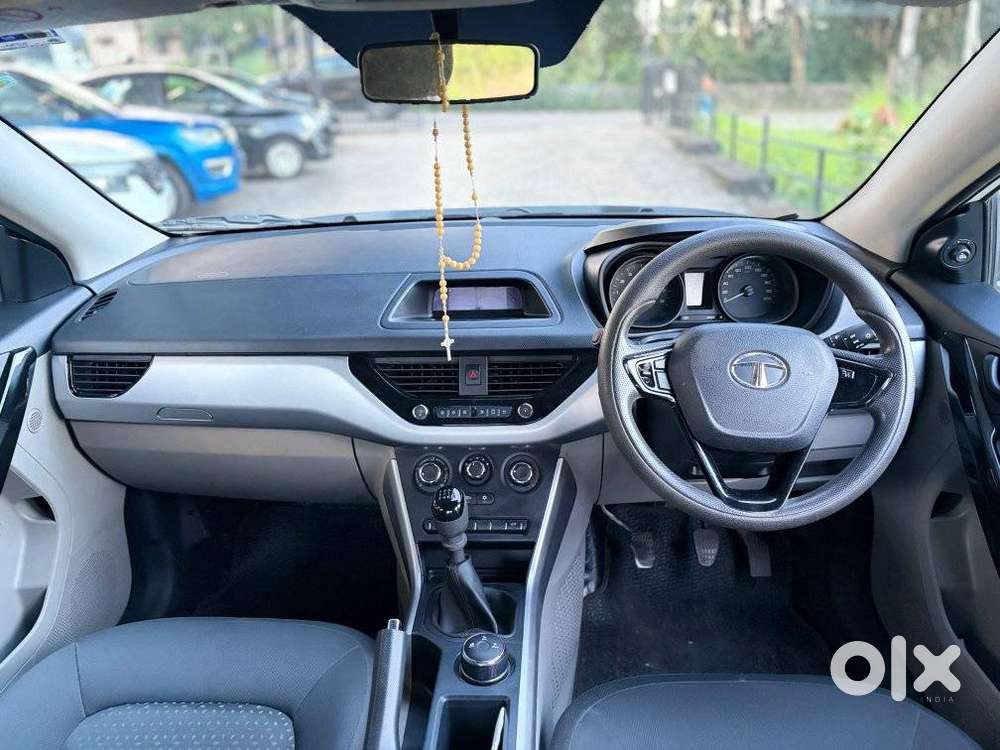 Tata Nexon 1.2 Revotron Xm, 2018, Petrol