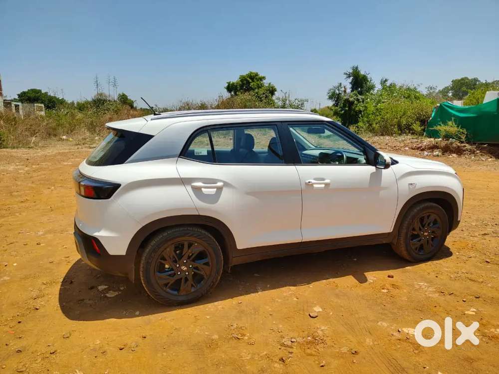 Creta E Diesel 2025, 11500 Milage, Base Converted To Top