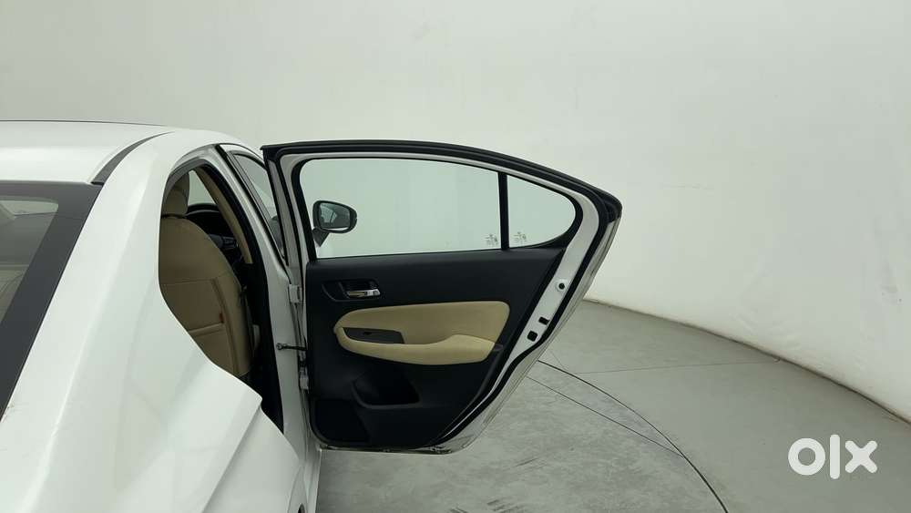 Honda City Vx Petrol Mt, 2022, Petrol