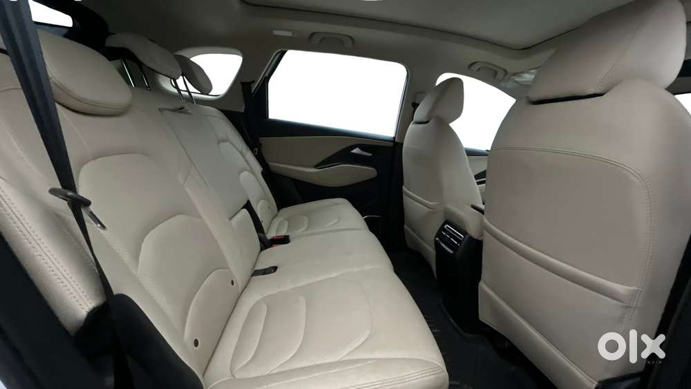 Mg Hector Sharp Pro 1.5 Turbo Cvt, 2023, Petrol