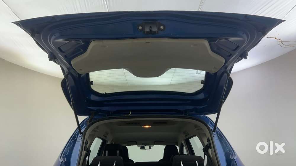 Renault Triber Rxz, 2021, Petrol