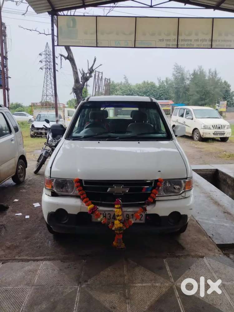 Chevrolet Tavera 2009 10 Seater