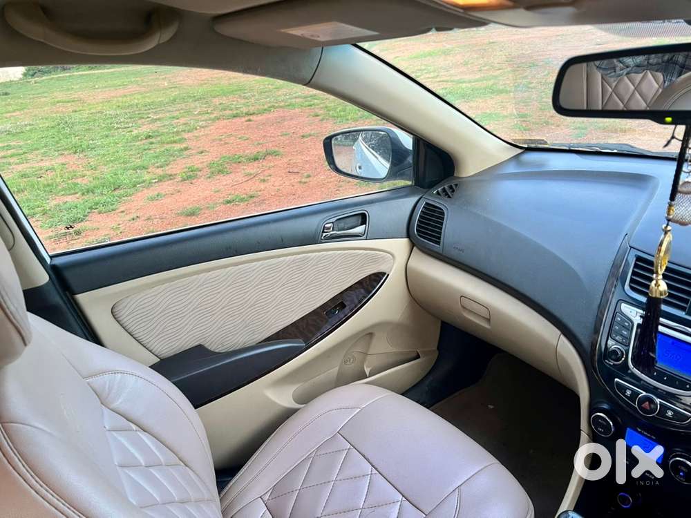 Hyundai Fluidic Verna 2013