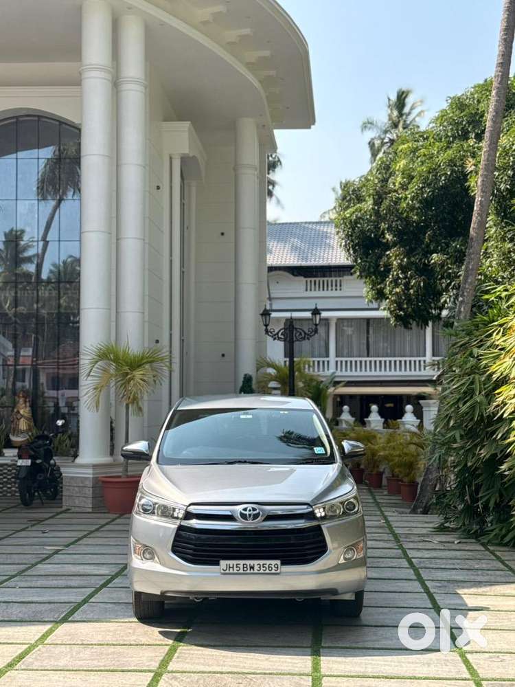 Toyota Innova Crysta 2017 Diesel Good Condition