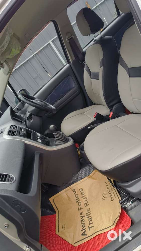 Maruti Suzuki Ritz Vxi, 2012, Petrol