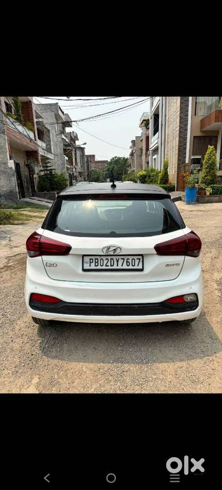 Hyundai Elite I20 Sportz (o) 1.2, 2019, Petrol