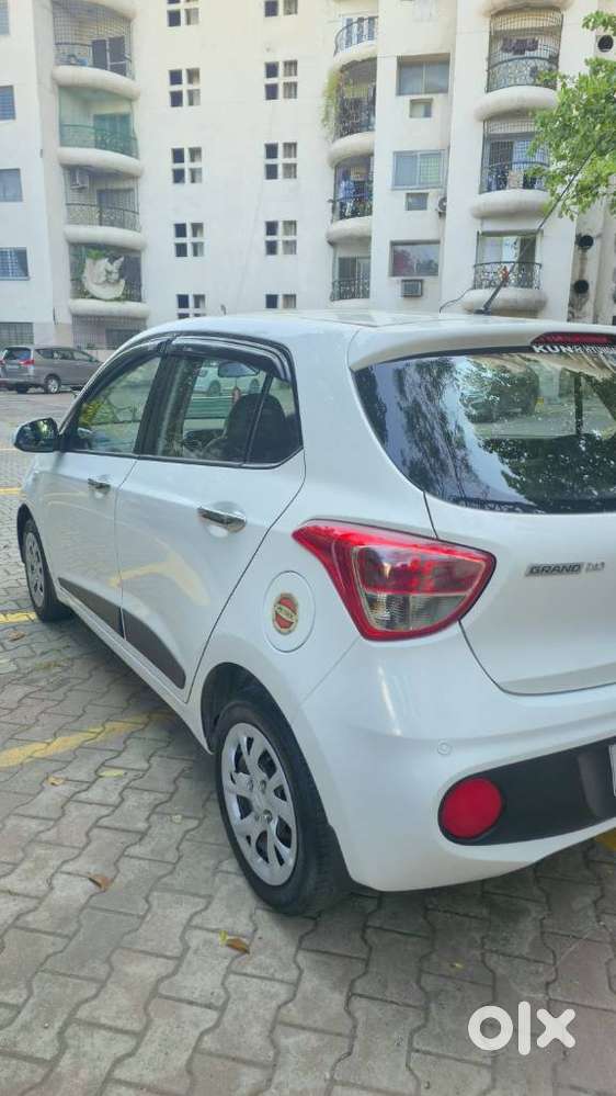 Hyundai Grand I10 1.2 Kappa Magna At, 2018, Petrol