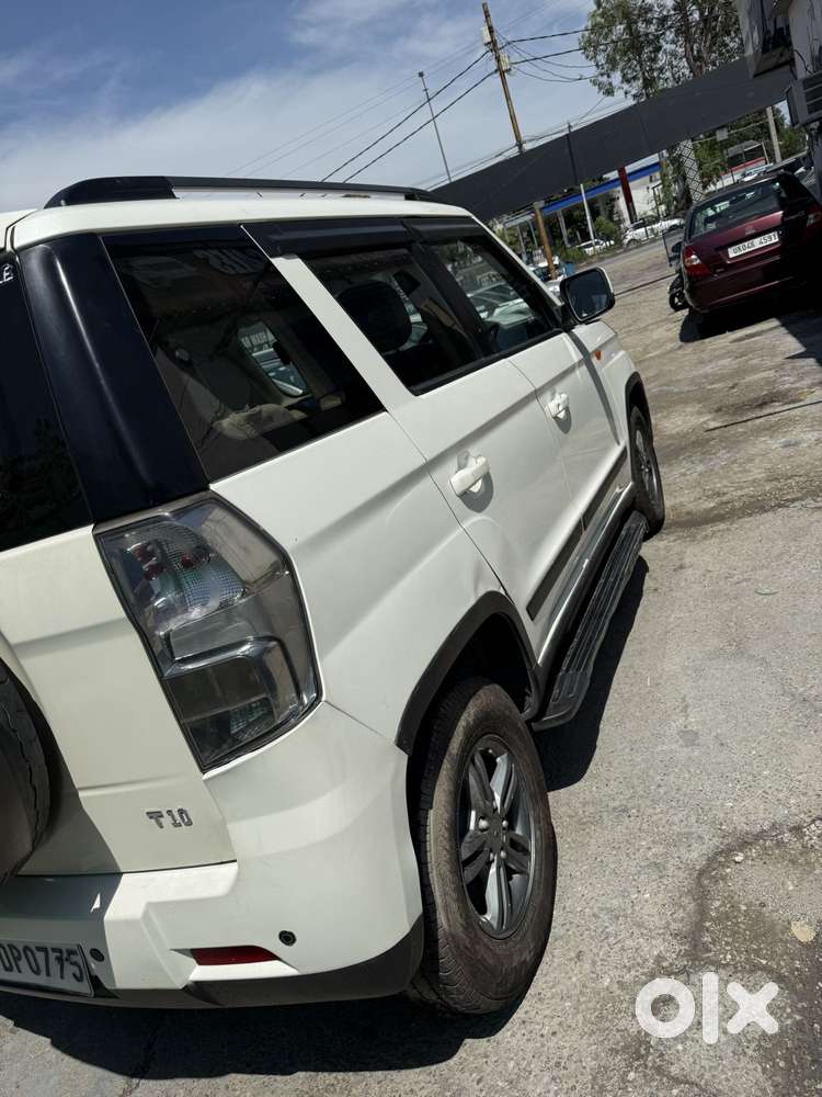 Mahindra Tuv 300 T10, 2019, Diesel