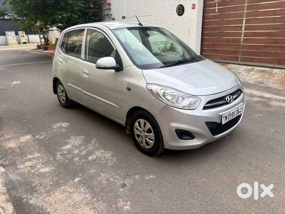 Hyundai I10 Sportz At, 2013, Petrol