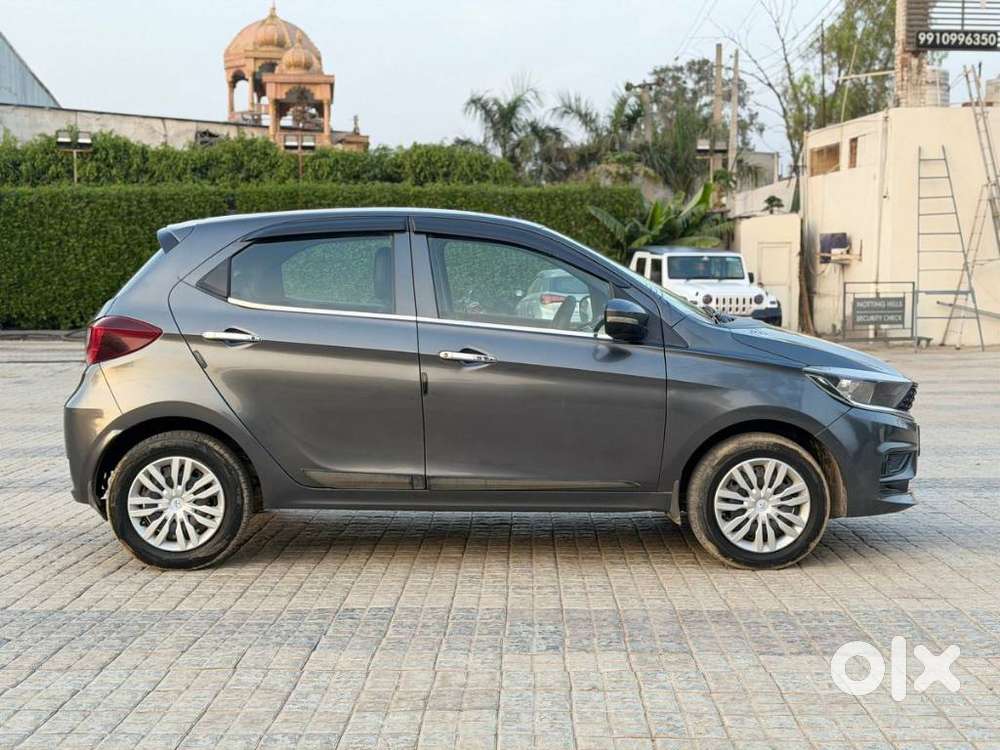 Tata Tiago 1.2 Revotron Xt, 2020, Petrol