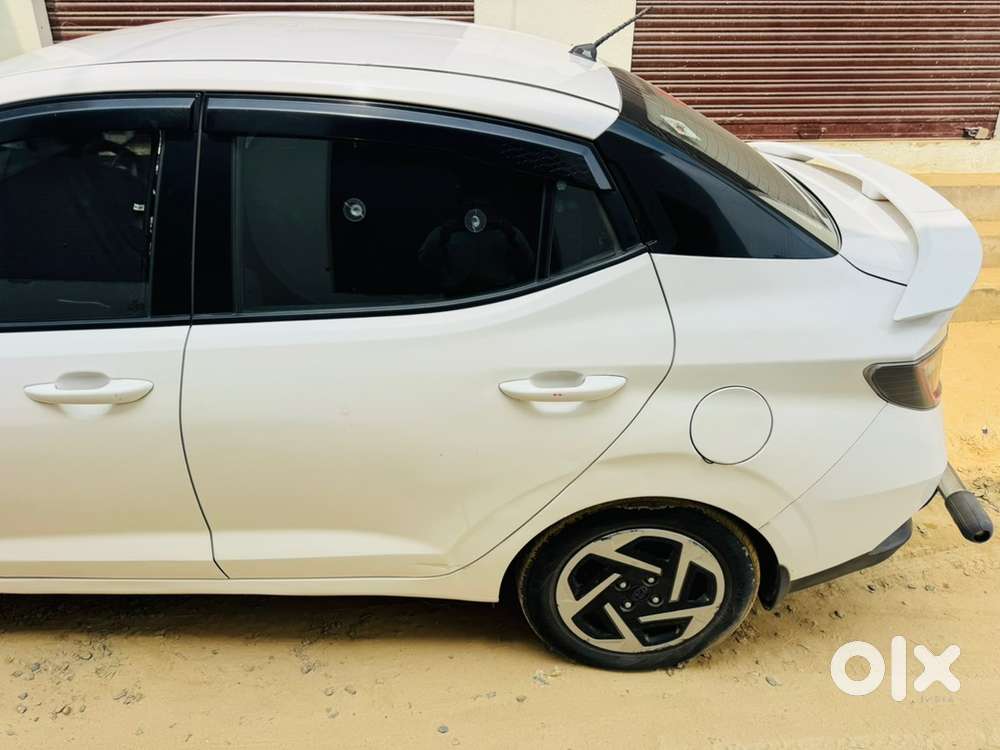 Hyundai Aura Cng & Hybrids 55700 Km Driven