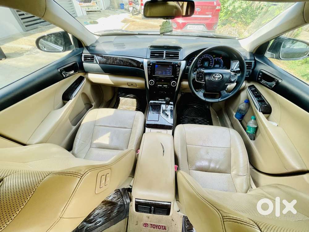 Toyota Camry 2.5 Hybrid, 2014, Petrol