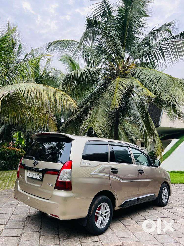 Toyota Innova 2.5 Z Diesel 7 Seater, 2010, Diesel