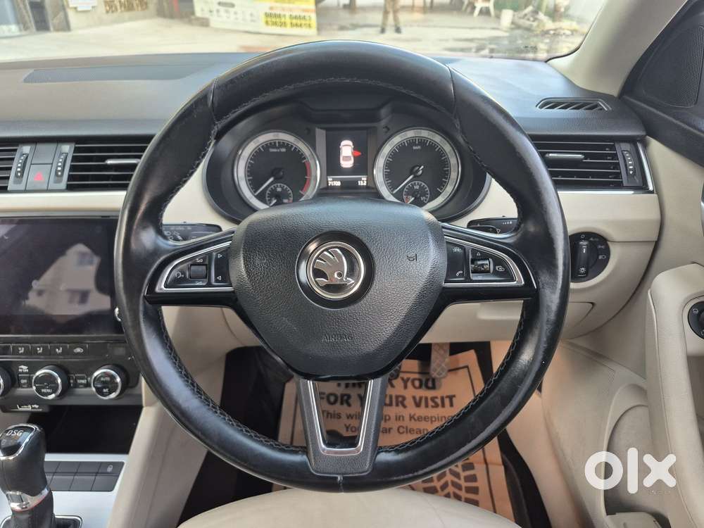 Skoda Octavia 1.8 Tsi At Style Plus, 2018, Petrol