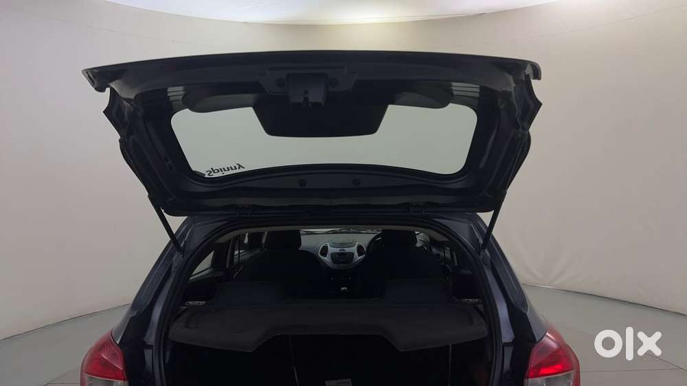 Ford Figo 1.2p Trend Mt, 2016, Petrol